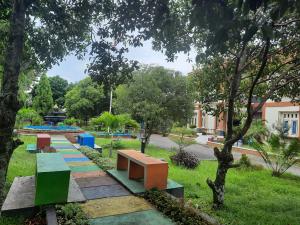 Taman sekolah