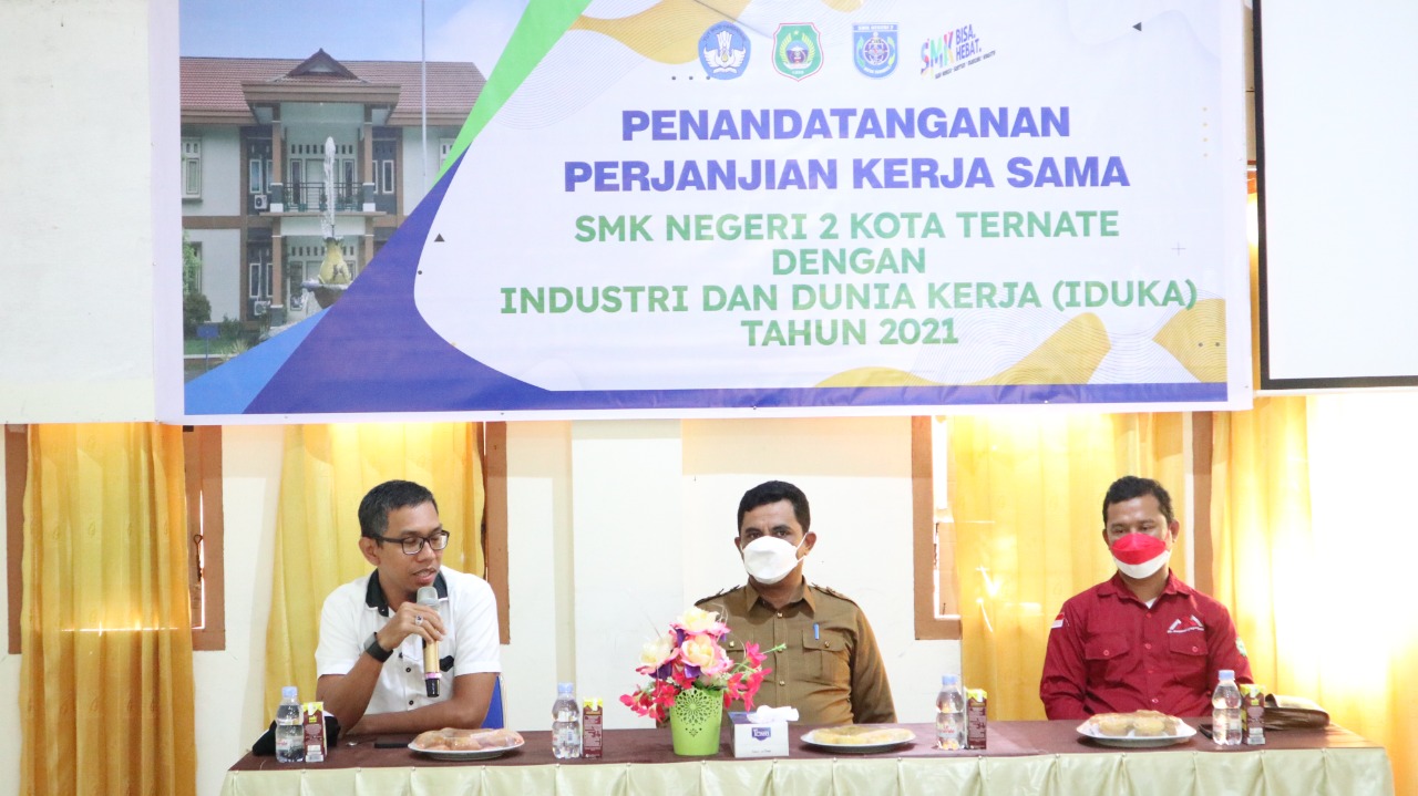 penandatanganan-nota-kesepahaman-mou-smkn2-ternate-dengan-iduka